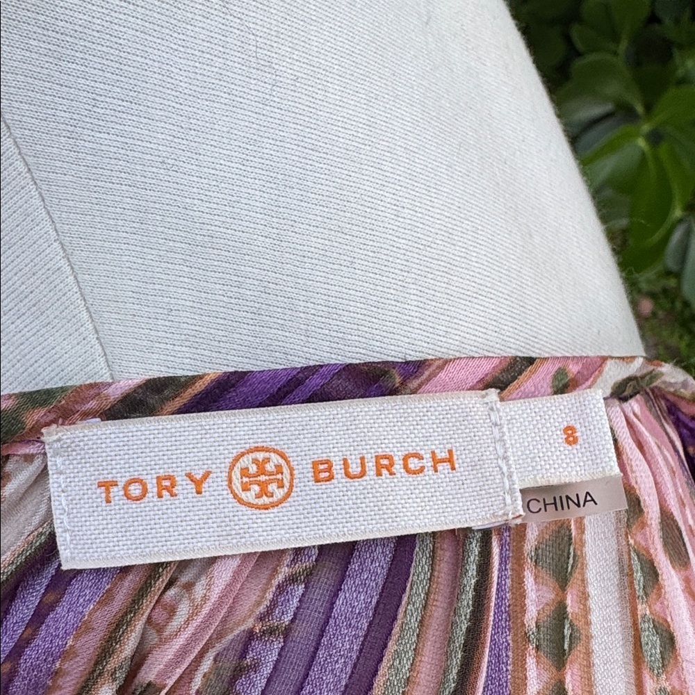 Tory Burch Striped Satin Burnout Blouse (8) & Skirt (12), size 8 & 12 - Picture 10 of 12